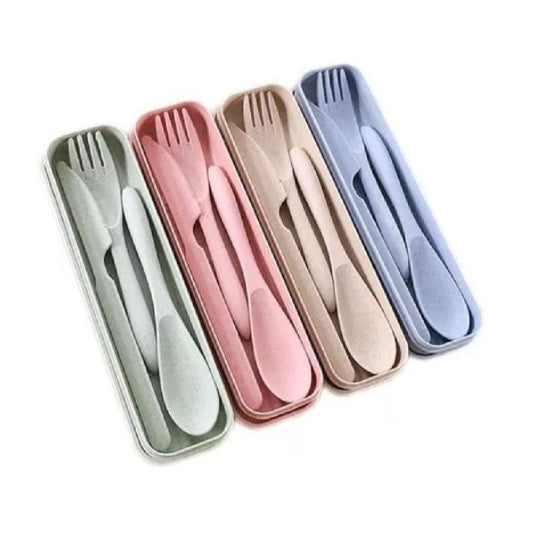 SETS PIKAJU CUBIERTOS PLASTICO X4 REF KAA-585
